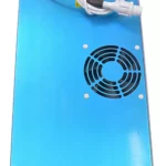 Zasilacz do tuby lasera zbliżenie na wentylator