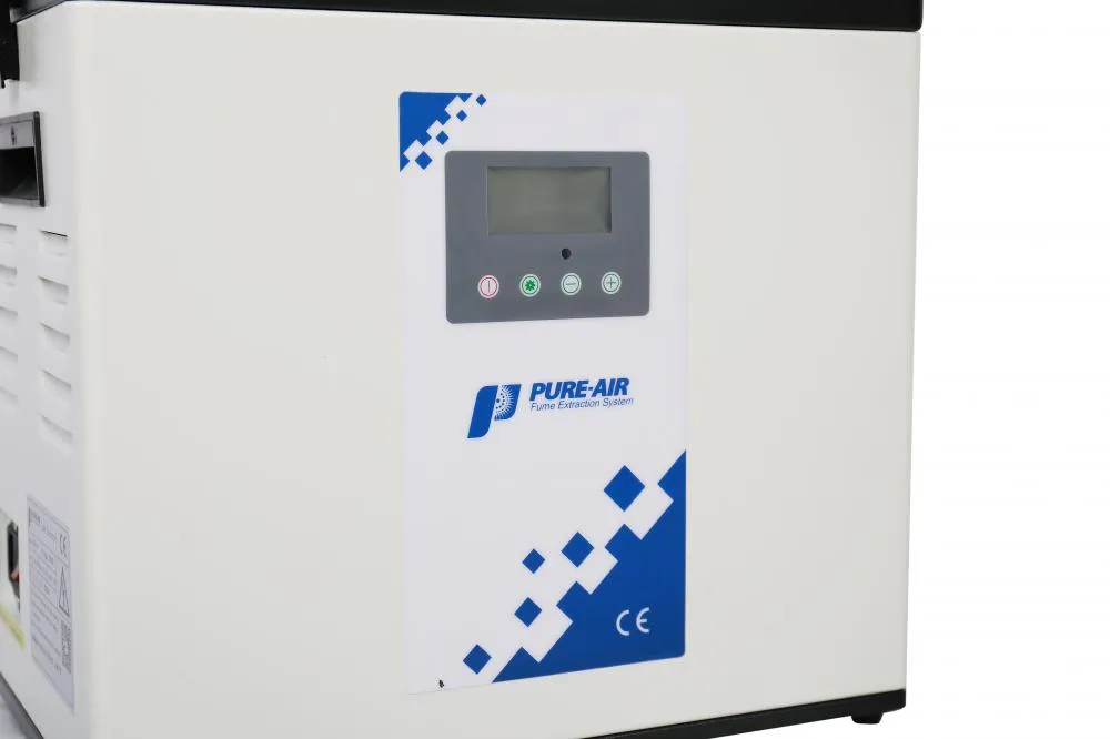 Panel sterujący z wyświetlaczem LCD w pochłaniaczu PA-300TS-IQ