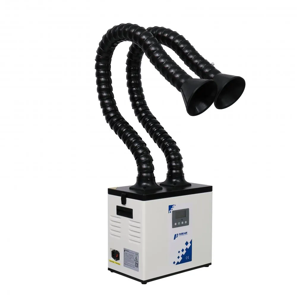 Pochłaniacz dymu z dwiema rurami w pozycji skierowanej ku górze