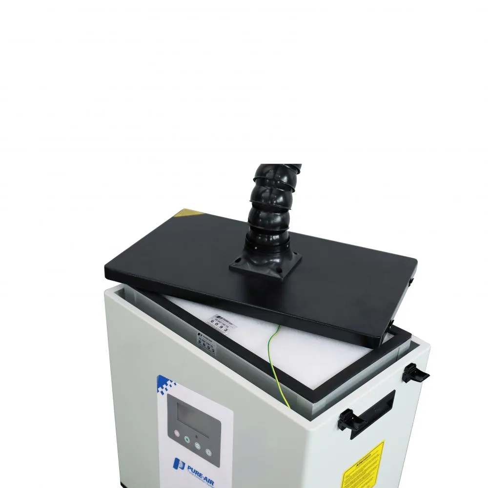 Pochłaniacz oparów PURE-AIR PA-500TS-IQ-B do znakowarek – otwarta pokrywa z wlotem powietrza