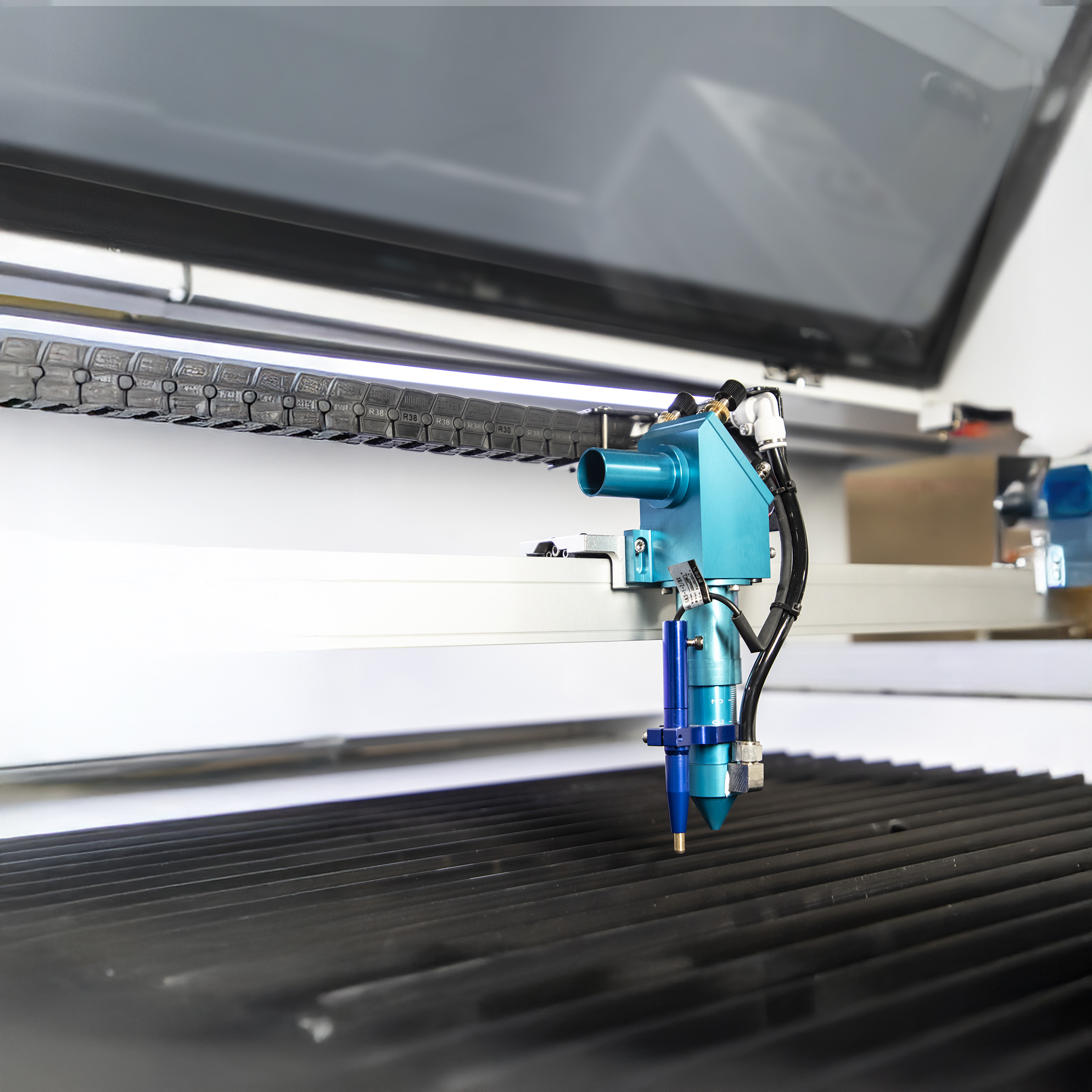 Głowica i stół roboczy plotera laserowego co2 Jowuey