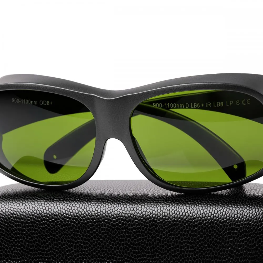 zblizenie na specyfikacje szkieł ochronnych okularów do znakowarek fiber