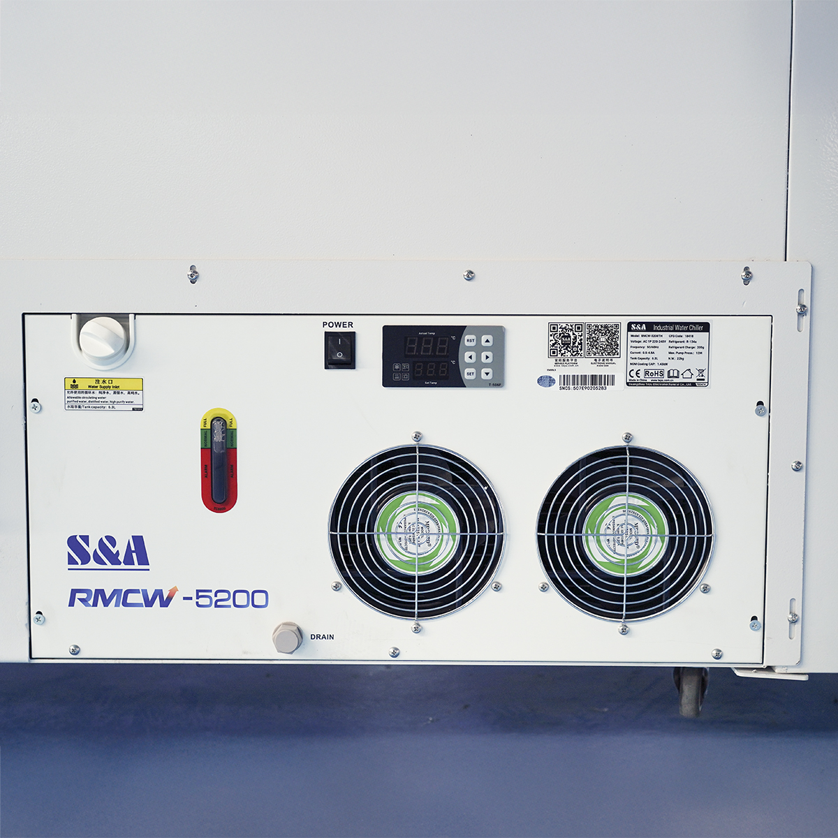 Ploter co2 9060 Jowuey widok na wbudowana chłodnicę